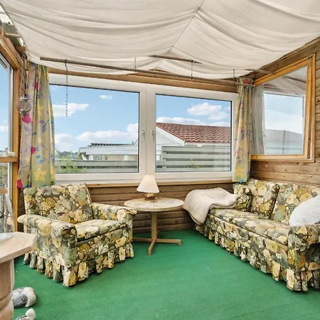 Lovely In With Wifi Ferienhaus *